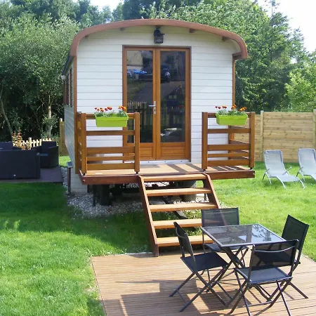 Holiday home Un Sejour A La Roulotte